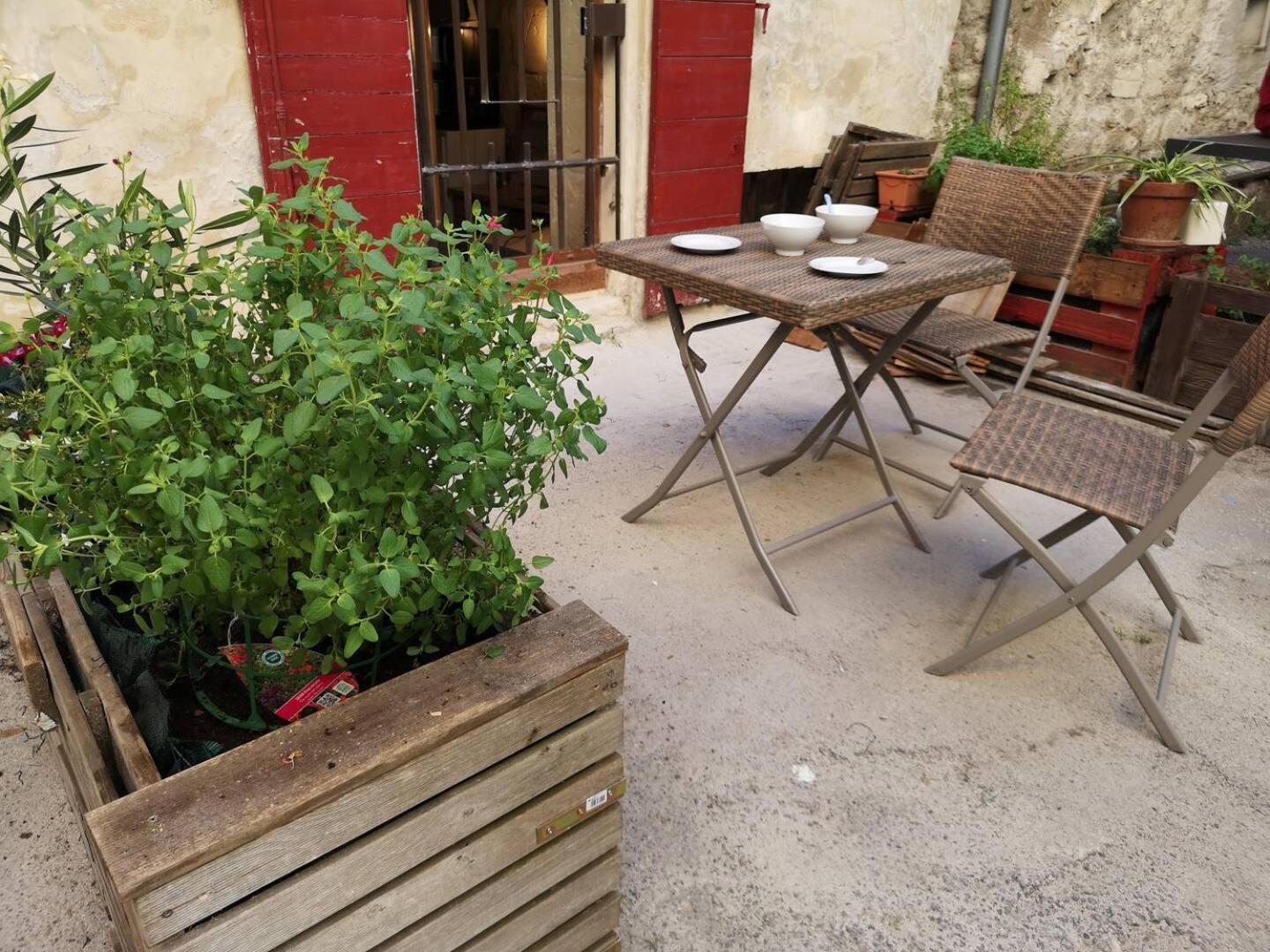 La Maison Des Hautures Arles Exteriér fotografie