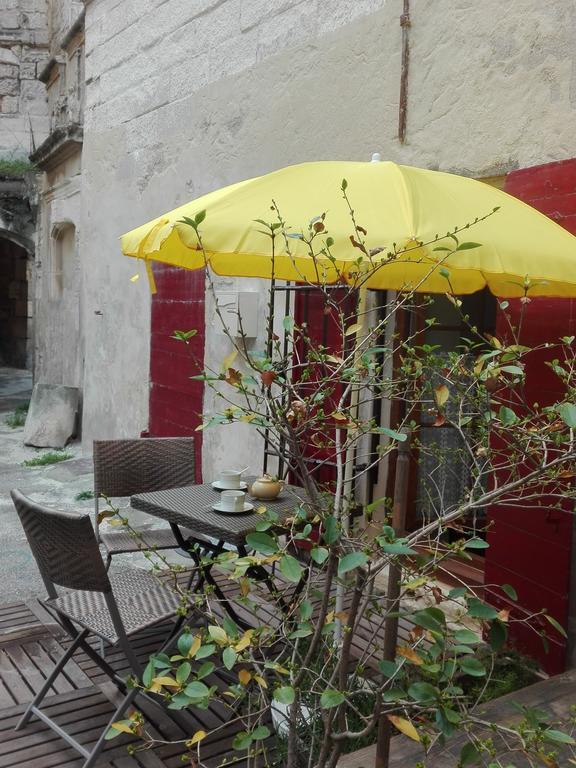 La Maison Des Hautures Arles Exteriér fotografie